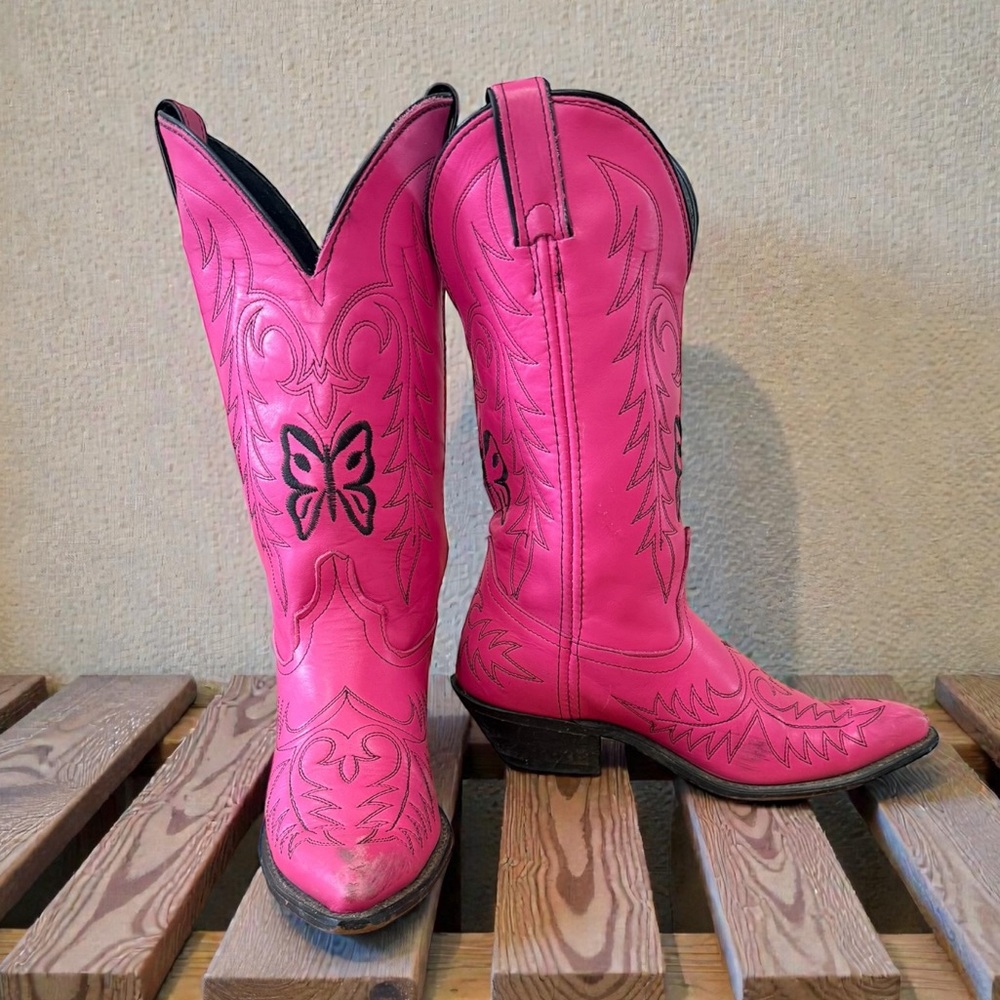 1990s • Butterfly Embroidered Cowgirl Boots • Size 7.5 Vintage Cowboy Boots